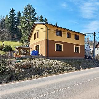Prodej rodinného domu 188 m&sup2; Zlatá Olešnice
