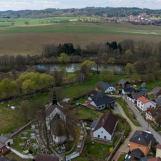 Prodej stavební parcely 604 m² Kostelec