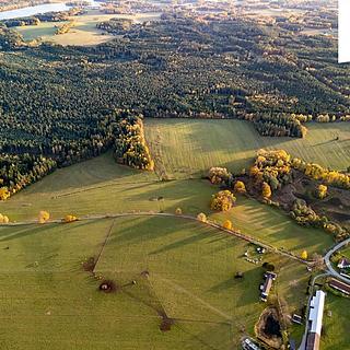 Prodej stavební parcely 1917 m² Chlum u Třeboně