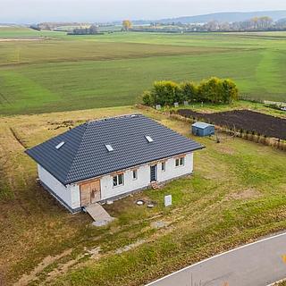 Prodej stavební parcely 2005 m² Mokré