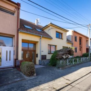 Prodej rodinného domu 194 m² Šakvice, Vinohradní