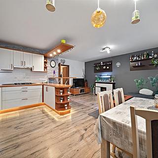 Prodej bytu 3+kk 72 m² Kolín