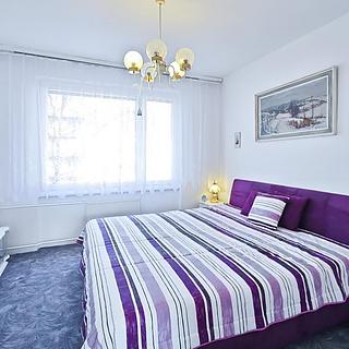 Prodej bytu 3+1 75 m² Pardubice Bílé Předměstí, Husova