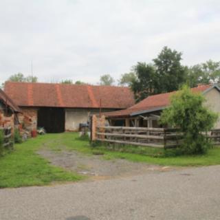 Prodej zemědělského objektu 765 m² Holice Roveňsko