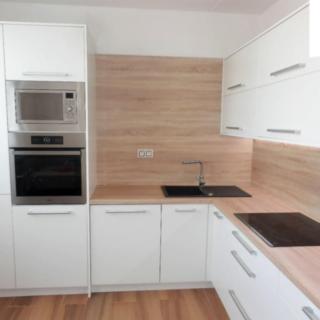 Pronájem bytu 2+1 56 m² Jihlava Horní Kosov, Jarní