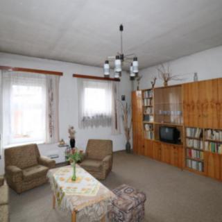 Prodej bytu 2+1 80 m² Nejdek, náměstí Karla IV.