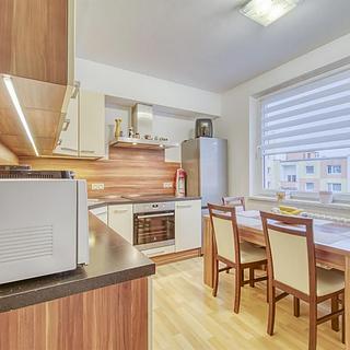 Prodej bytu 4+1 81 m² Mariánské Lázně, Dřevěná