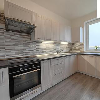 Prodej bytu 3+1 78 m² Hvozd