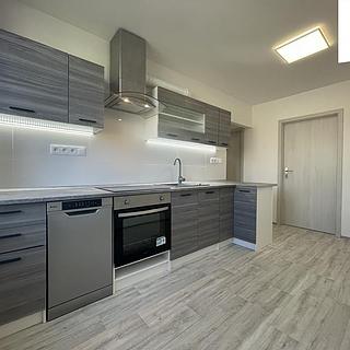 Pronájem bytu 2+1 54 m² Polička Horní Předměstí, 1. máje