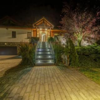 Prodej hotelu a penzionu 298 m² Holčovice Jelení