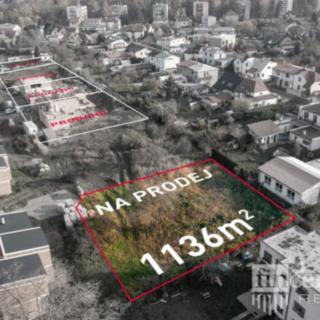 Prodej stavební parcely 1 136 m² Pardubice Zelené Předměstí