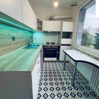 Pronájem bytu 3+1 65 m² Trutnov Horní Staré Město, Zvonková
