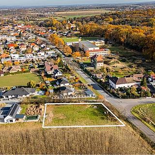 Prodej stavební parcely 1 488 m² Choltice