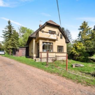 Prodej rodinného domu 150 m² Pecka Bělá u Pecky