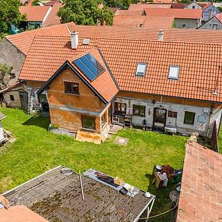 Prodej rodinného domu 240 m² Kostomlátky, 5. května