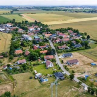 Prodej stavební parcely 1 520 m² Morašice