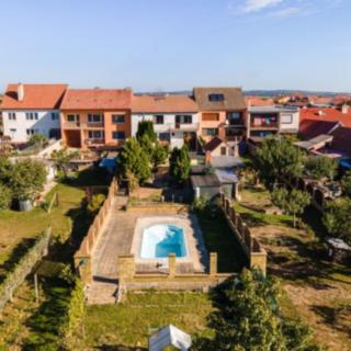 Prodej rodinného domu 194 m² Šakvice, Vinohradní