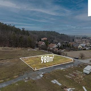 Prodej stavební parcely 980 m&sup2; Hroubovice