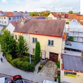 Prodej rodinného domu 200 m² Znojmo