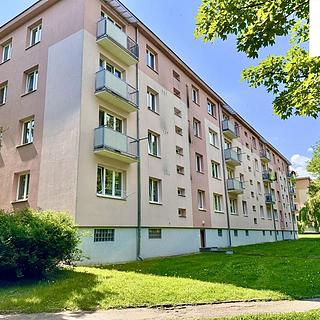 Prodej bytu 2+1 54 m² Teplice Řetenice, Buzulucká