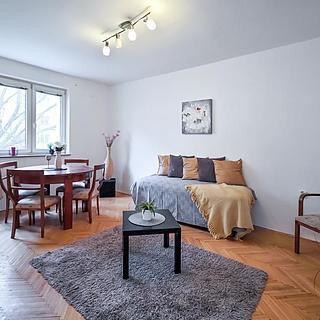 Prodej bytu 2+1 55 m² Pardubice Polabiny, Rosická