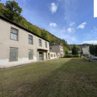 Prodej výrobního objektu 859 m² Úpice, Bezručova