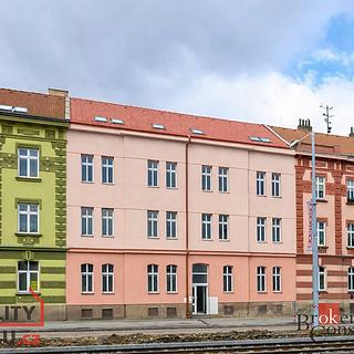 Prodej bytu 3+kk 85 m² Plzeň Jižní Předměstí, Skvrňanská