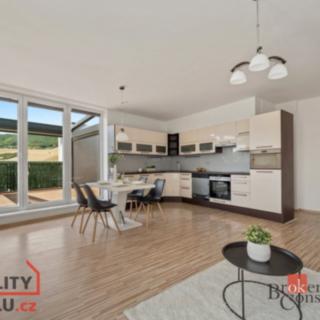 Prodej bytu 5+kk 149 m² Beroun -Město, Nepilova