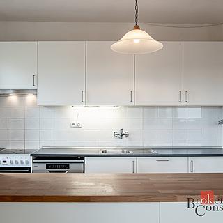 Prodej bytu 3+kk 83 m&sup2; Úvaly