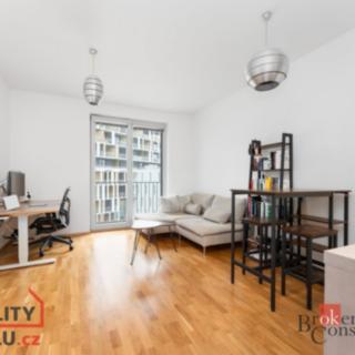 Pronájem bytu 1+kk, garsoniery 30 m² Praha