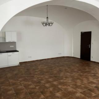 Pronájem kanceláře 44 m² Horní Benešov, Mírové náměstí