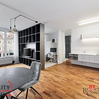 Pronájem bytu 2+kk 42 m² Praha