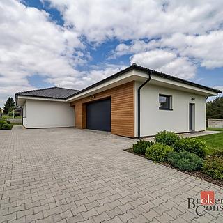 Prodej rodinného domu 351 m&sup2; Nová Ves