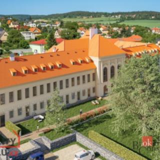 Prodej ostatního bytu 71 m² Jince, Slavíkova