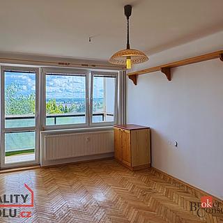 Pronájem bytu 4+1 88 m² Slaný