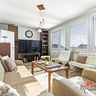 Prodej bytu 3+1 71 m&sup2; Hradec Králové