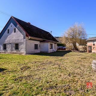 Prodej chalupy 100 m² Vrhaveč