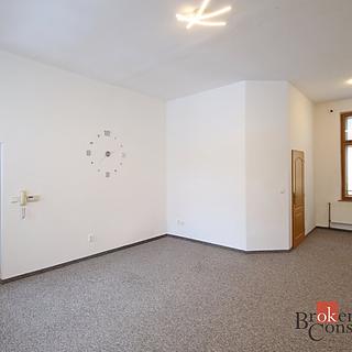 Pronájem bytu 4+kk 83 m&sup2; Jablonec nad Nisou
