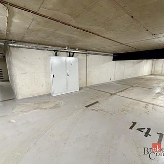 Pronájem parkovacího místa 19 m&sup2; Brno