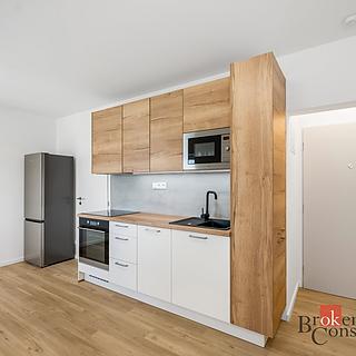 Pronájem bytu 2+kk 34 m&sup2; Praha