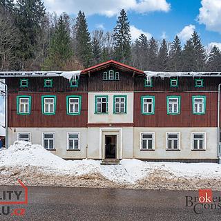 Prodej rodinného domu 400 m&sup2; Horní Maršov