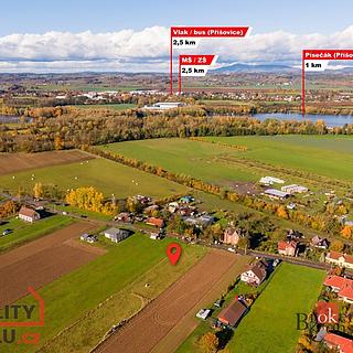 Prodej stavební parcely 908 m² Všeň