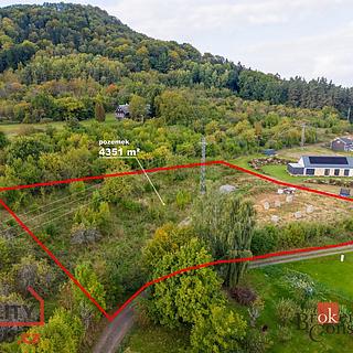 Prodej stavební parcely 4 351 m² Svojkov