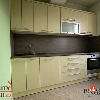 Prodej bytu 3+1 70 m² Blovice, Masarykovo náměstí