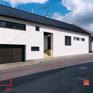 Prodej rodinného domu 386 m&sup2; Odrovice