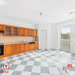 Pronájem bytu 5+1 a více 159 m² Stod, Nádražní