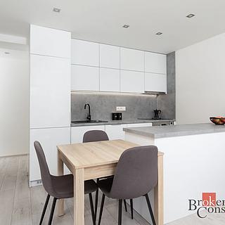 Pronájem bytu 2+kk 41 m² Kravaře