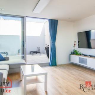 Pronájem bytu 2+kk 55 m² Praha