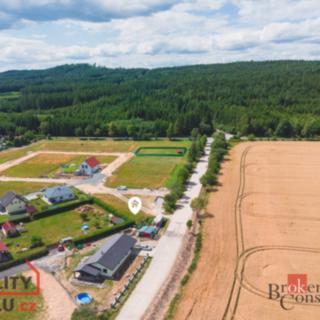 Prodej stavební parcely 967 m² Strašice