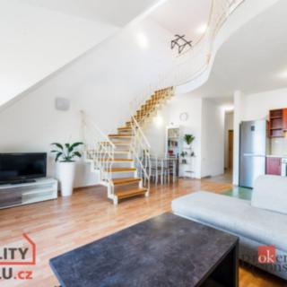 Prodej bytu 4+kk 104 m² Velký Újezd